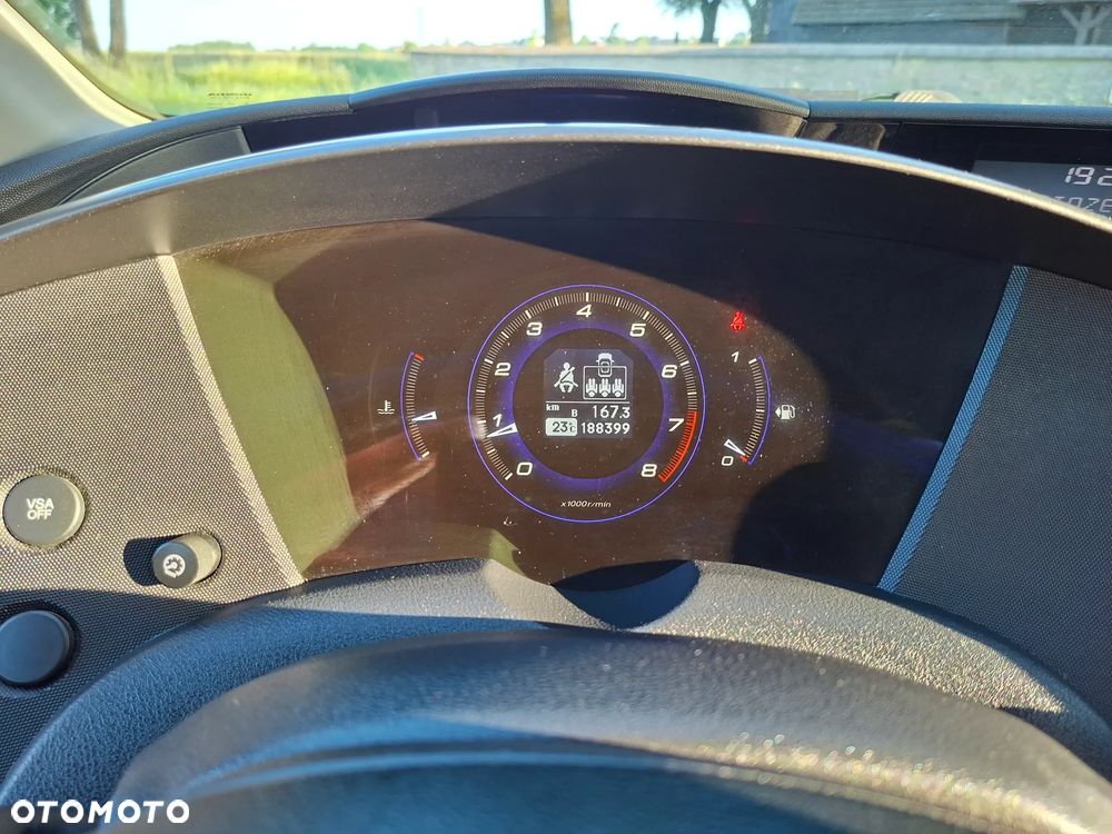 Honda Civic 1.8 Comfort - 8