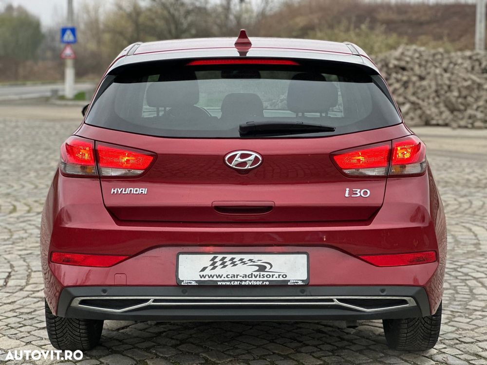 Hyundai i30 1.5 110CP 5DR M/T Comfort - 11