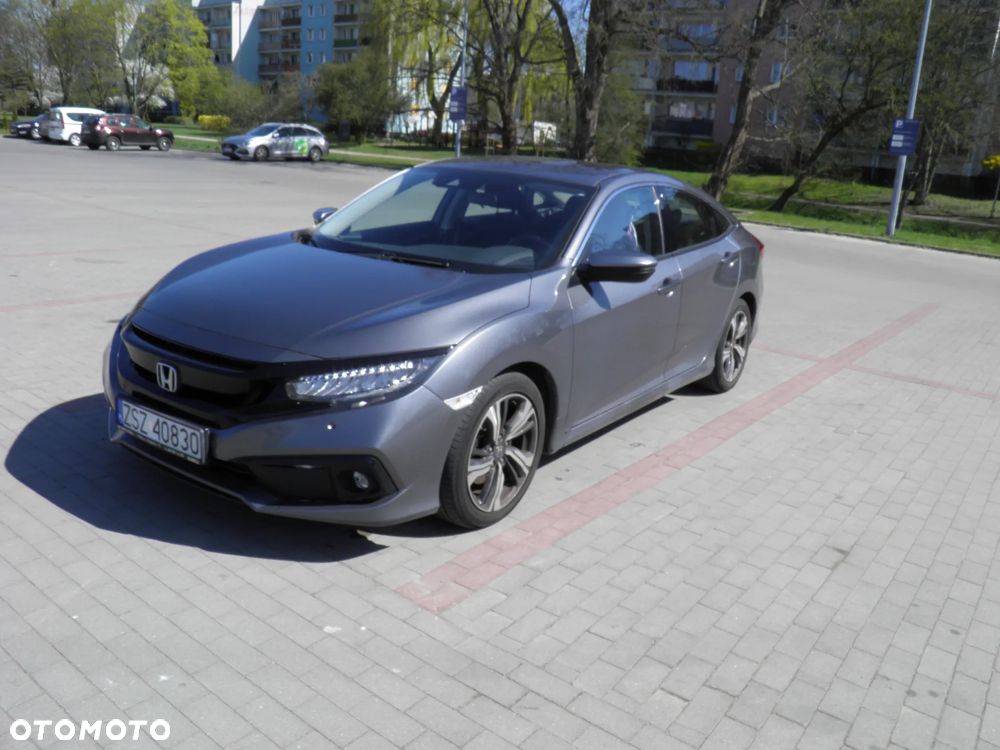 Honda Civic 1.5 T Elegance CVT - 1