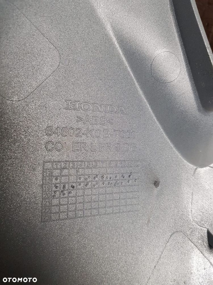 Bok owiewka Honda Forza NSS 125 300  64502-K0B-T000 - 11