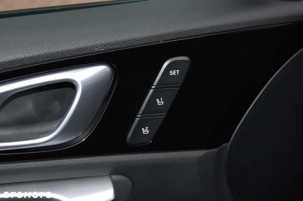 Kia ProCeed 1.6 T-GDI DCT7 OPF GT - 23