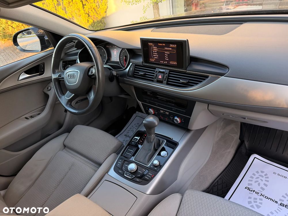Audi A4 Limousine - 12
