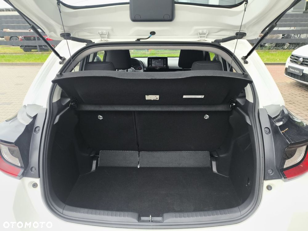 Toyota Yaris - 13