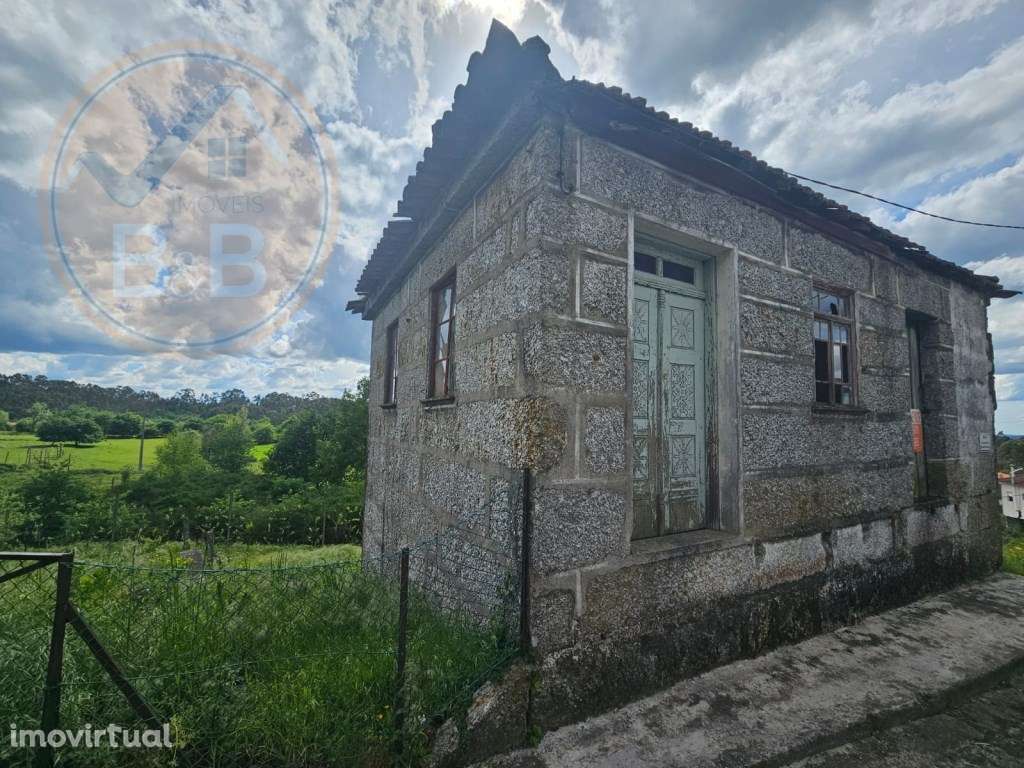 Moradia T2 em Pedra para Restauro com Projeto Aprovado - Ardegão, Fafe - Grande imagem: 2/8
