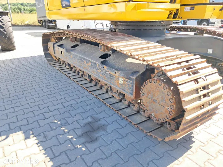 Komatsu pc240lc-11 - 7