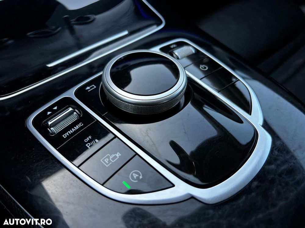 Mercedes-Benz E - 14