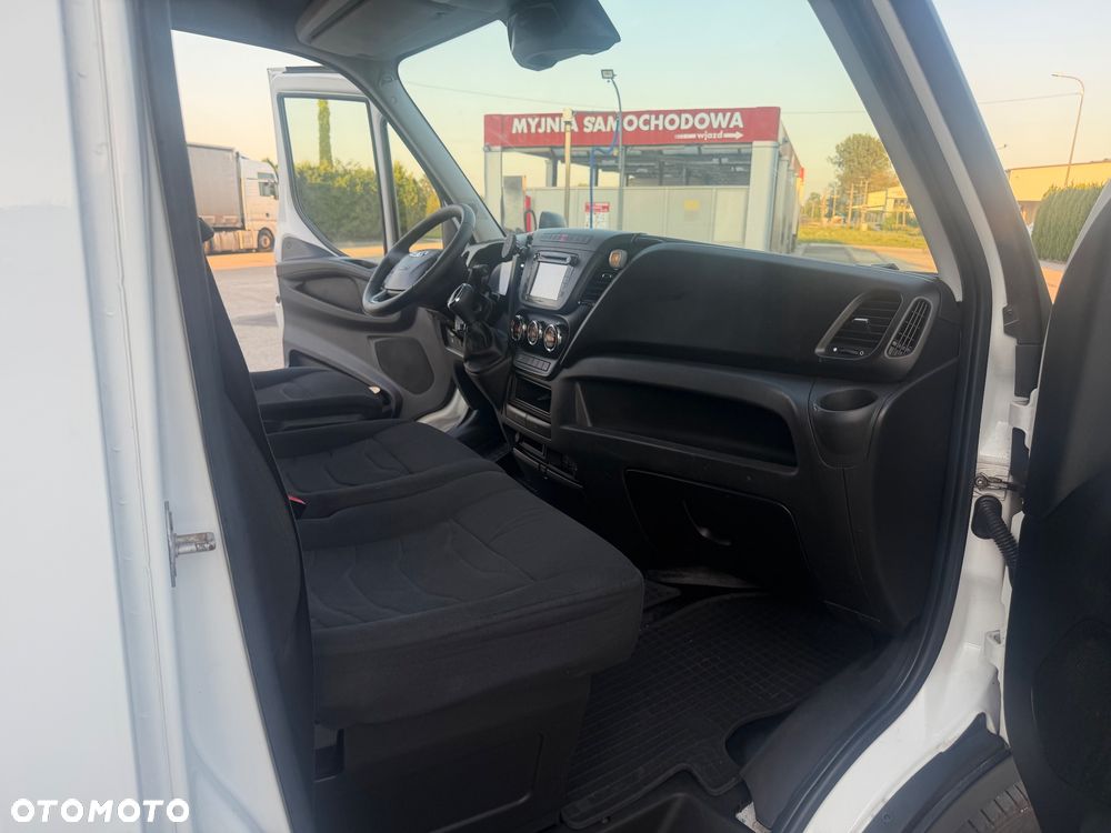 Iveco Daily - 23