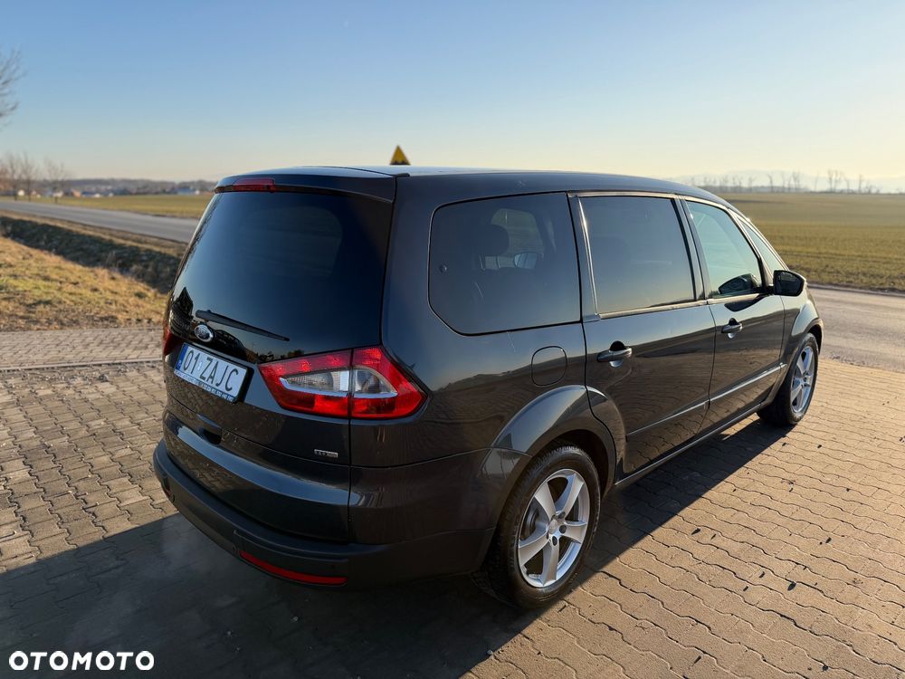 Ford Galaxy 2.0 TDCi Trend - 11