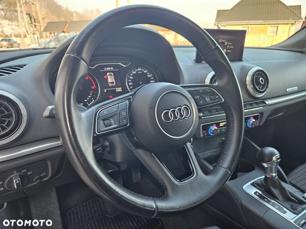 Audi A3 Sportback 2.0 TDI (clean diesel) quattro S tronic Attraction - 28