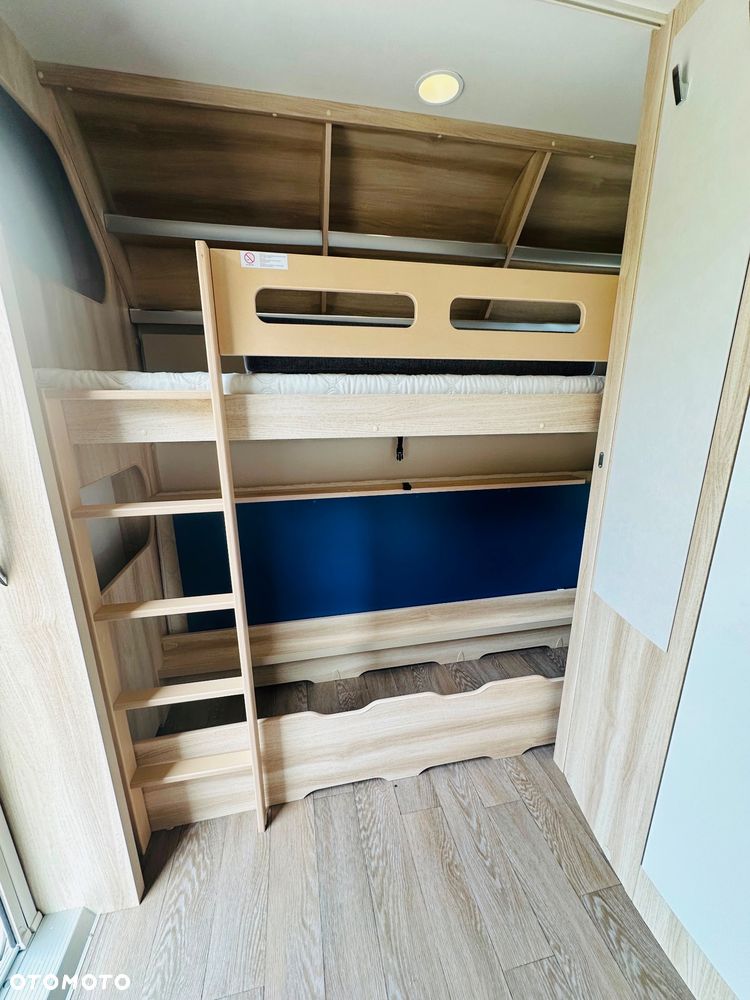 Hobby 490 KMF DE LUXE - 11