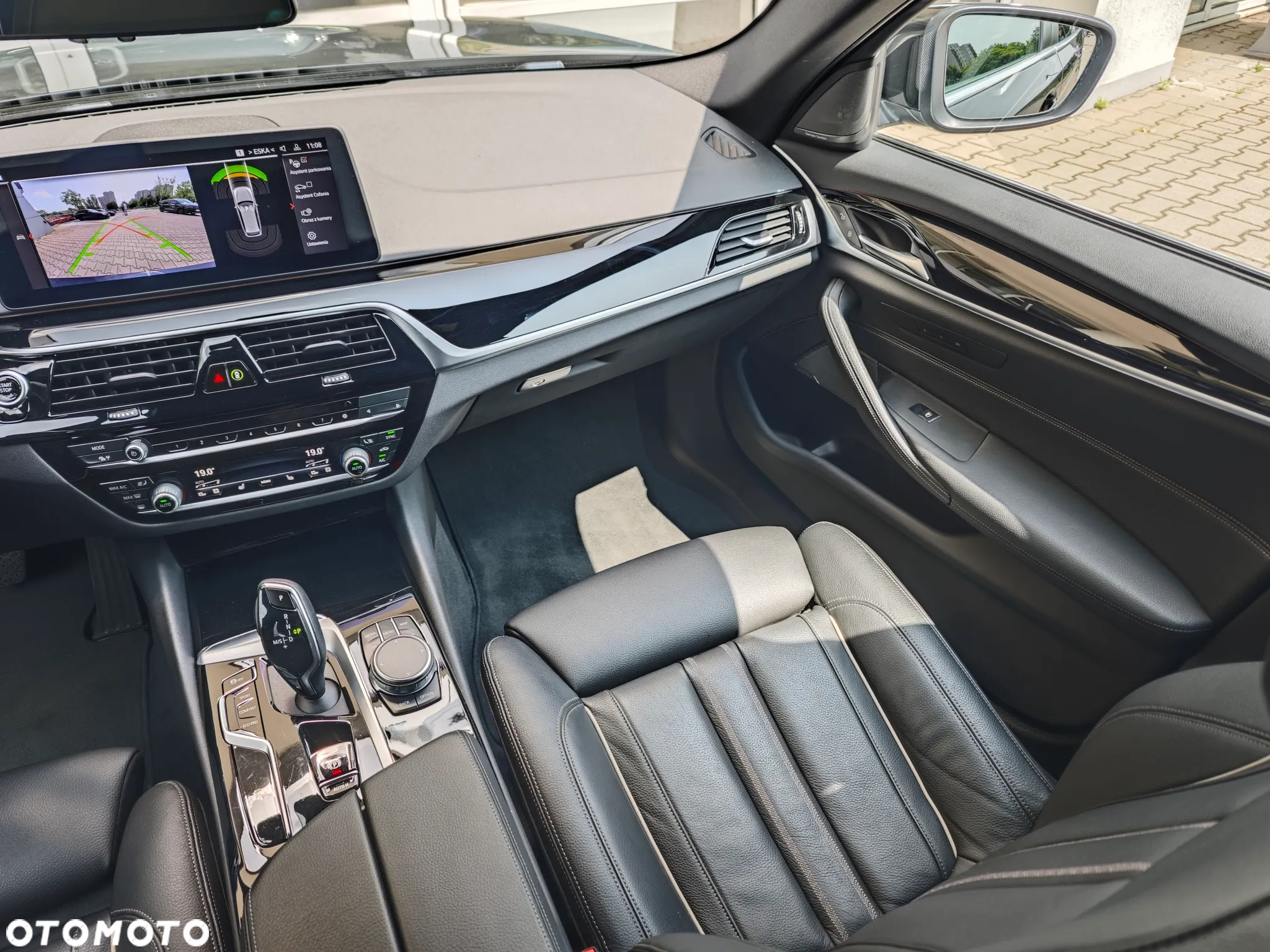 BMW Seria 5 520d xDrive mHEV Luxury Line sport - 22