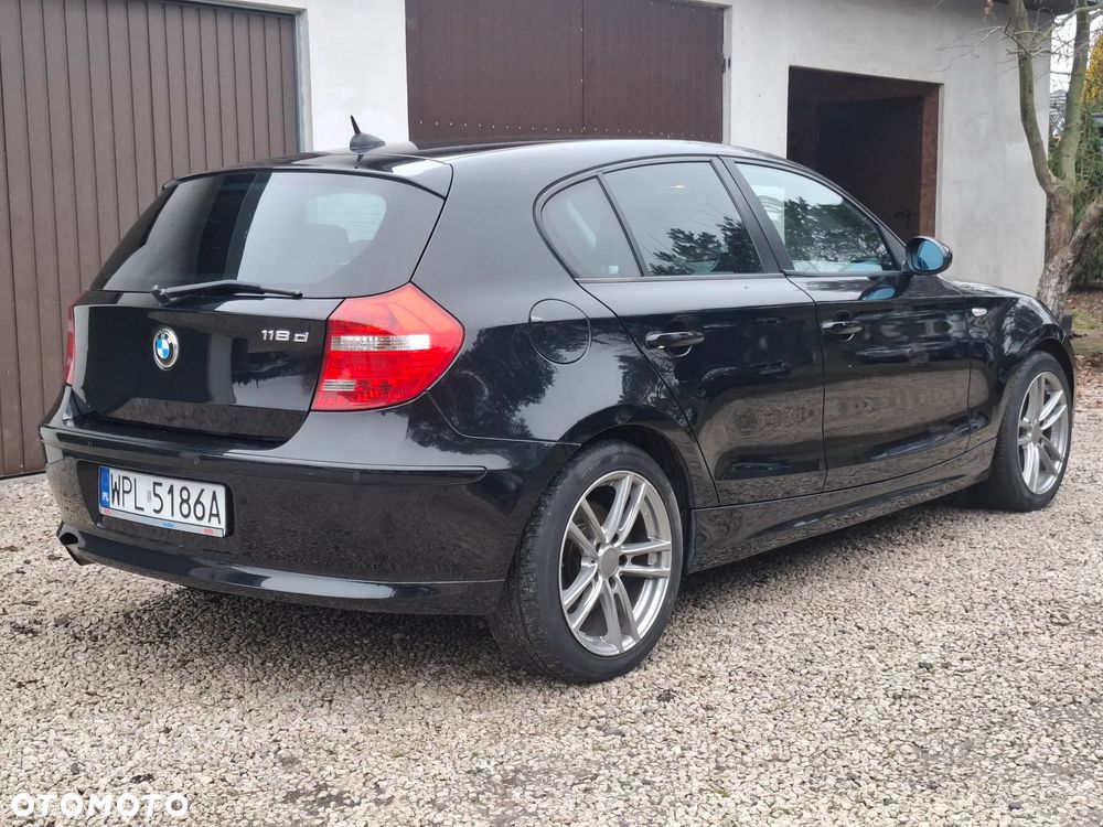 BMW Seria 1 118d DPF - 7