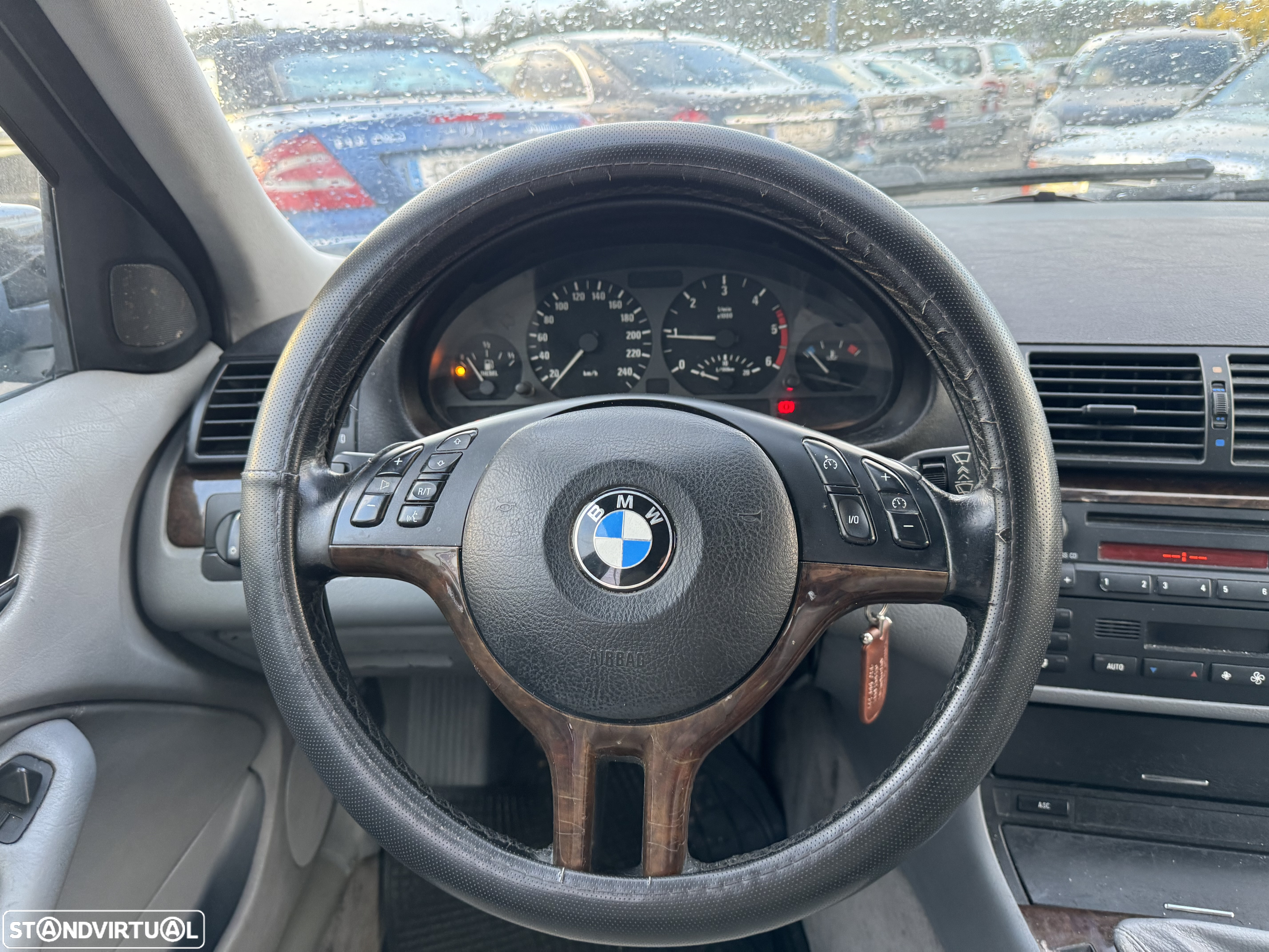 BMW 320 d Touring Séc.XXI - 13