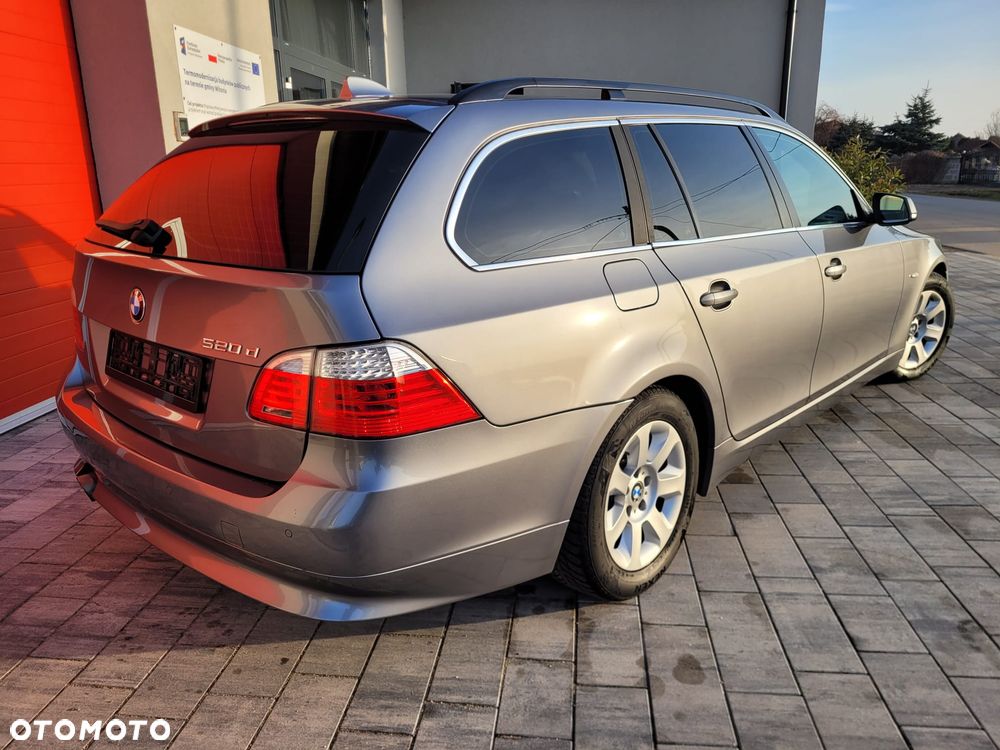BMW Seria 5 520d - 15