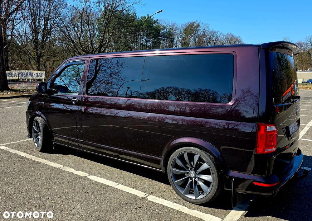 Volkswagen Multivan - 5