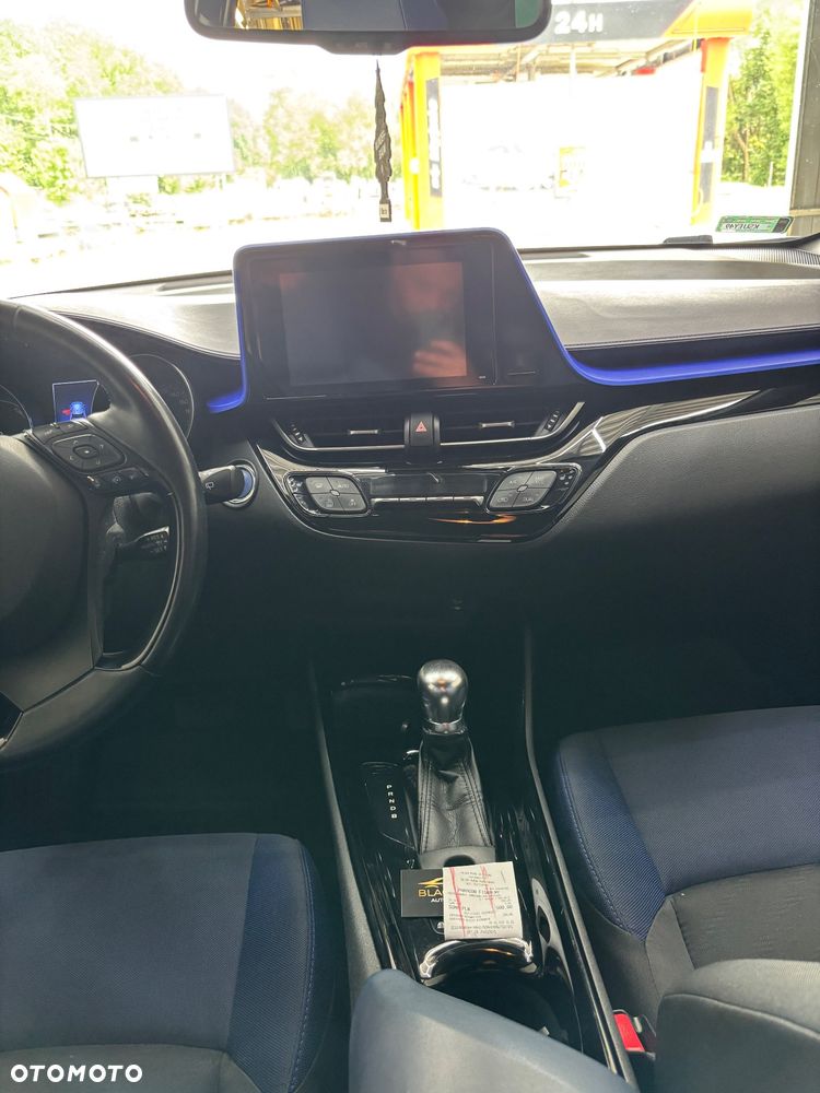 Toyota C-HR - 14
