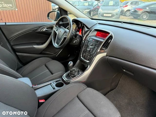 Opel Astra - 26