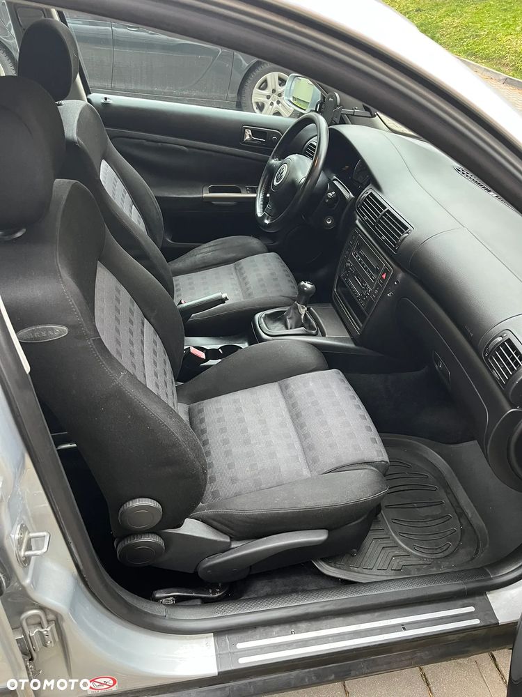 Volkswagen Passat 2.0 Trendline - 7