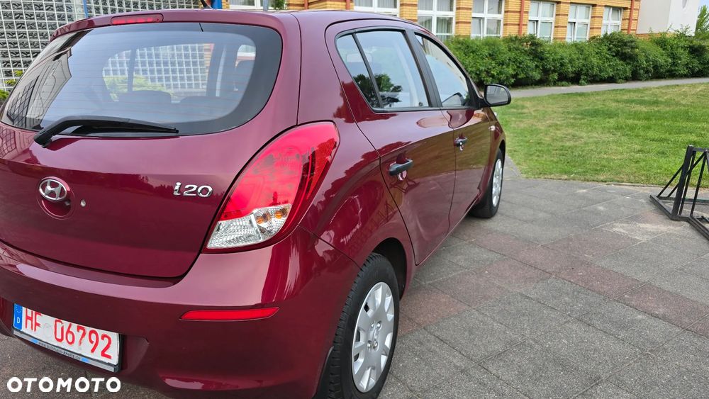Hyundai i20 - 25