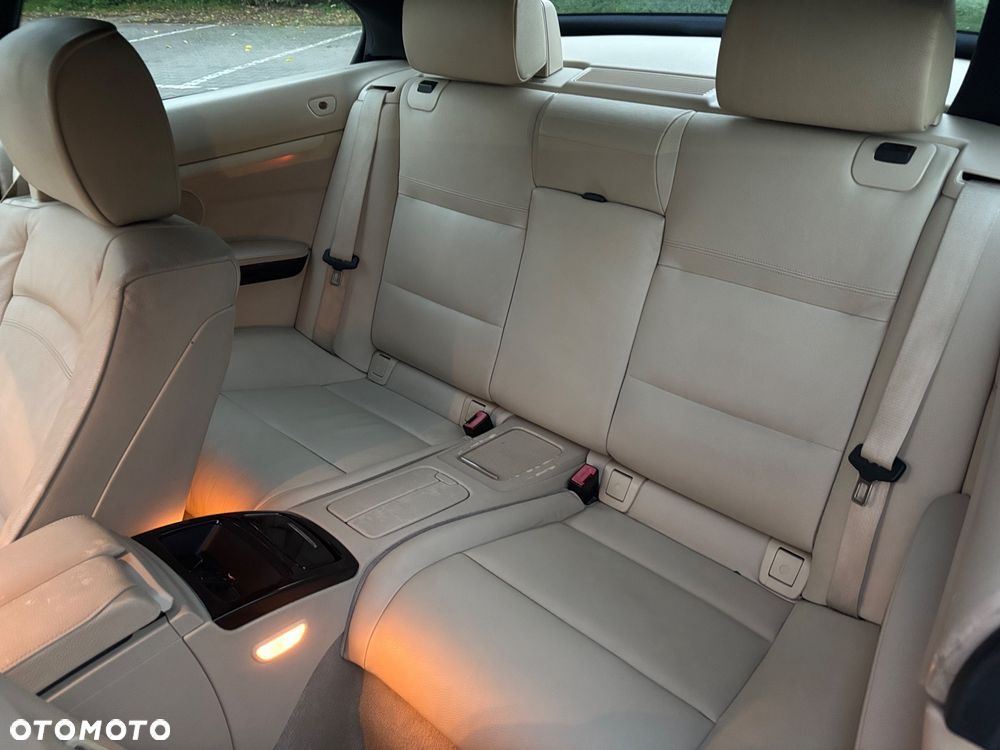 BMW Seria 3 320i - 21