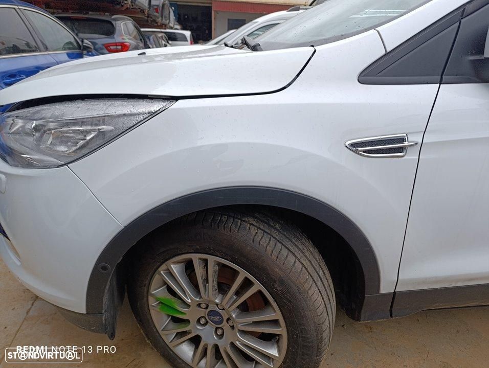 GUARDA-LAMAS FRENTE ESQUERDO FORD KUGA CBS - 1