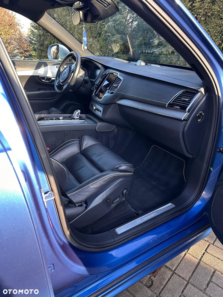 Volvo XC 90 T8 AWD Plug-In Hybrid R-Design 7os - 12