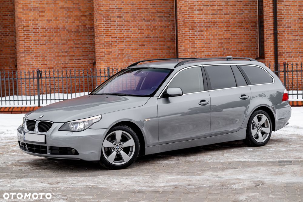 BMW Seria 5 525i Touring - 6