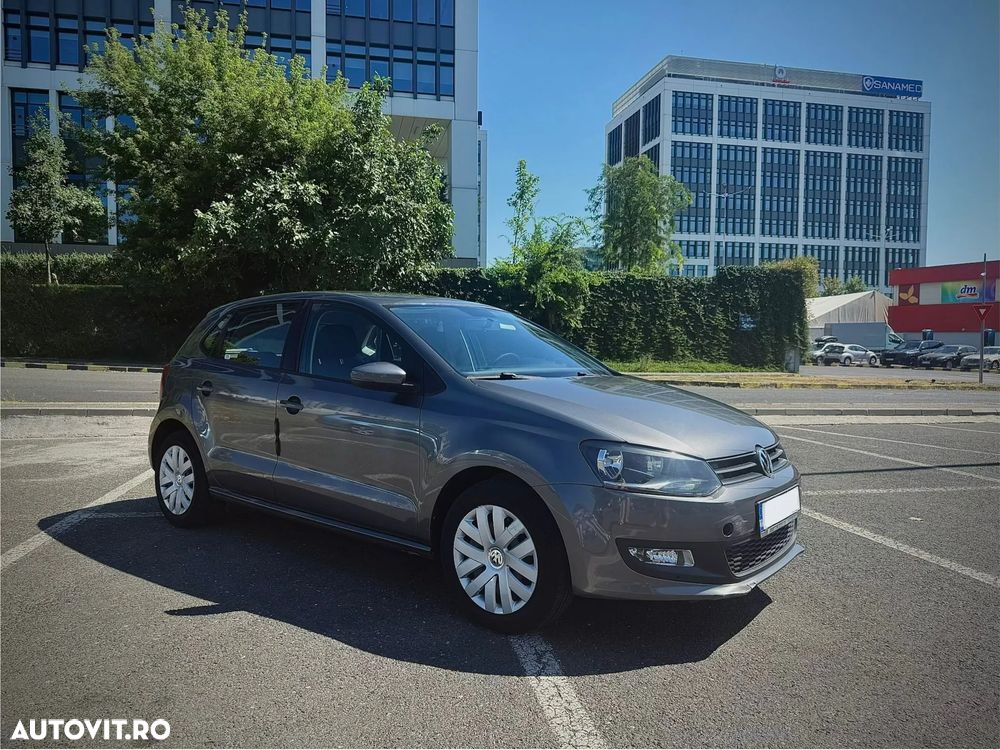 Volkswagen Polo - 1