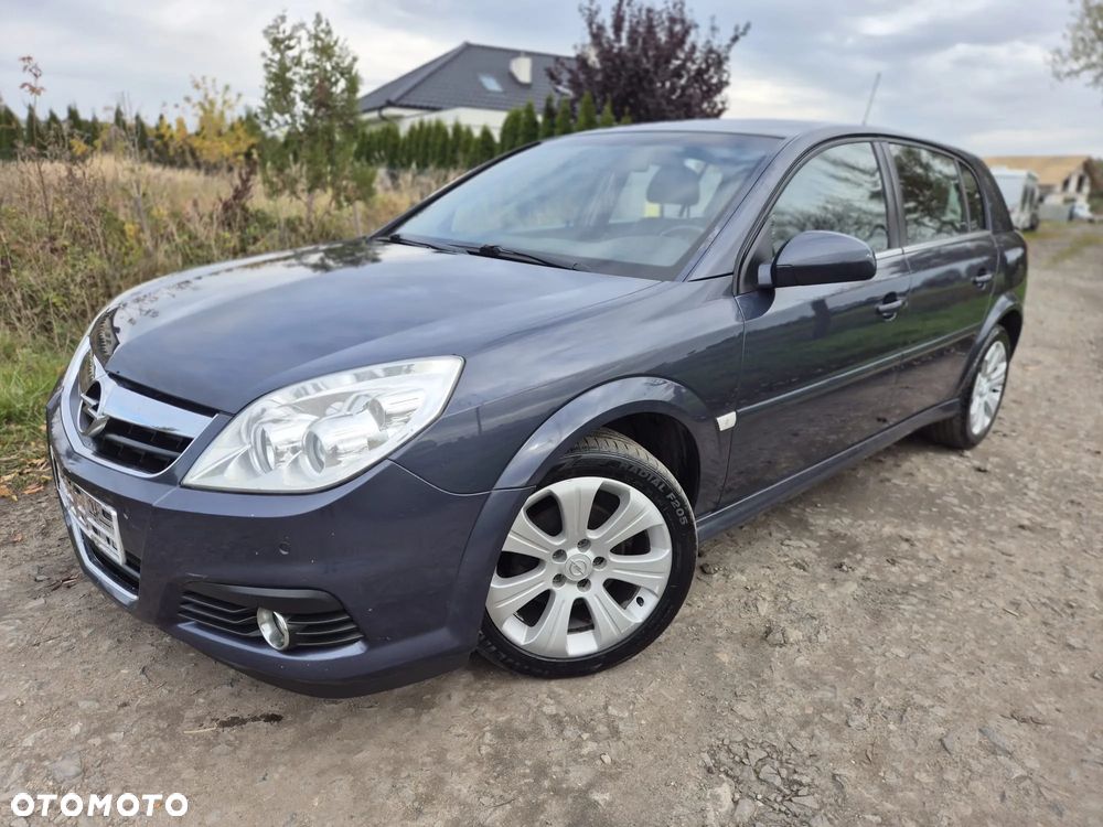 Opel Signum 1.9 CDTI Business - 2