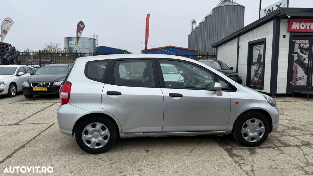 Honda Jazz 1.4 CVT LS - 10