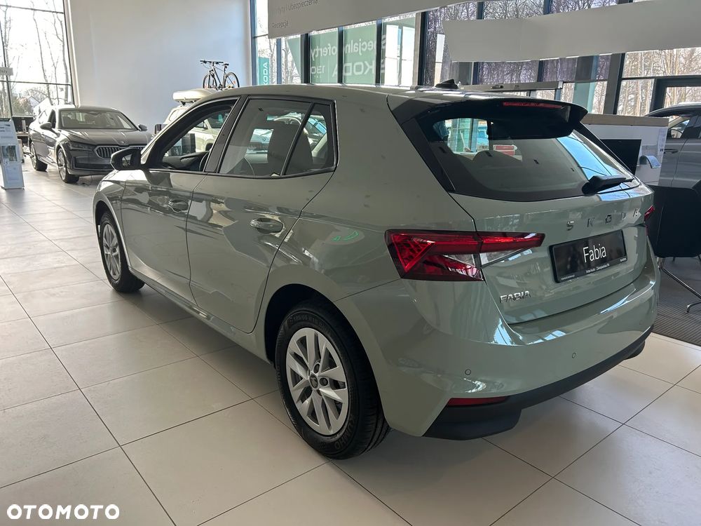 Skoda Fabia 1.0 TSI Drive - 6