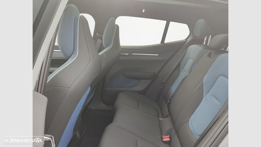 Volvo EX30 69 kWh Twin Motor Ultra - 14