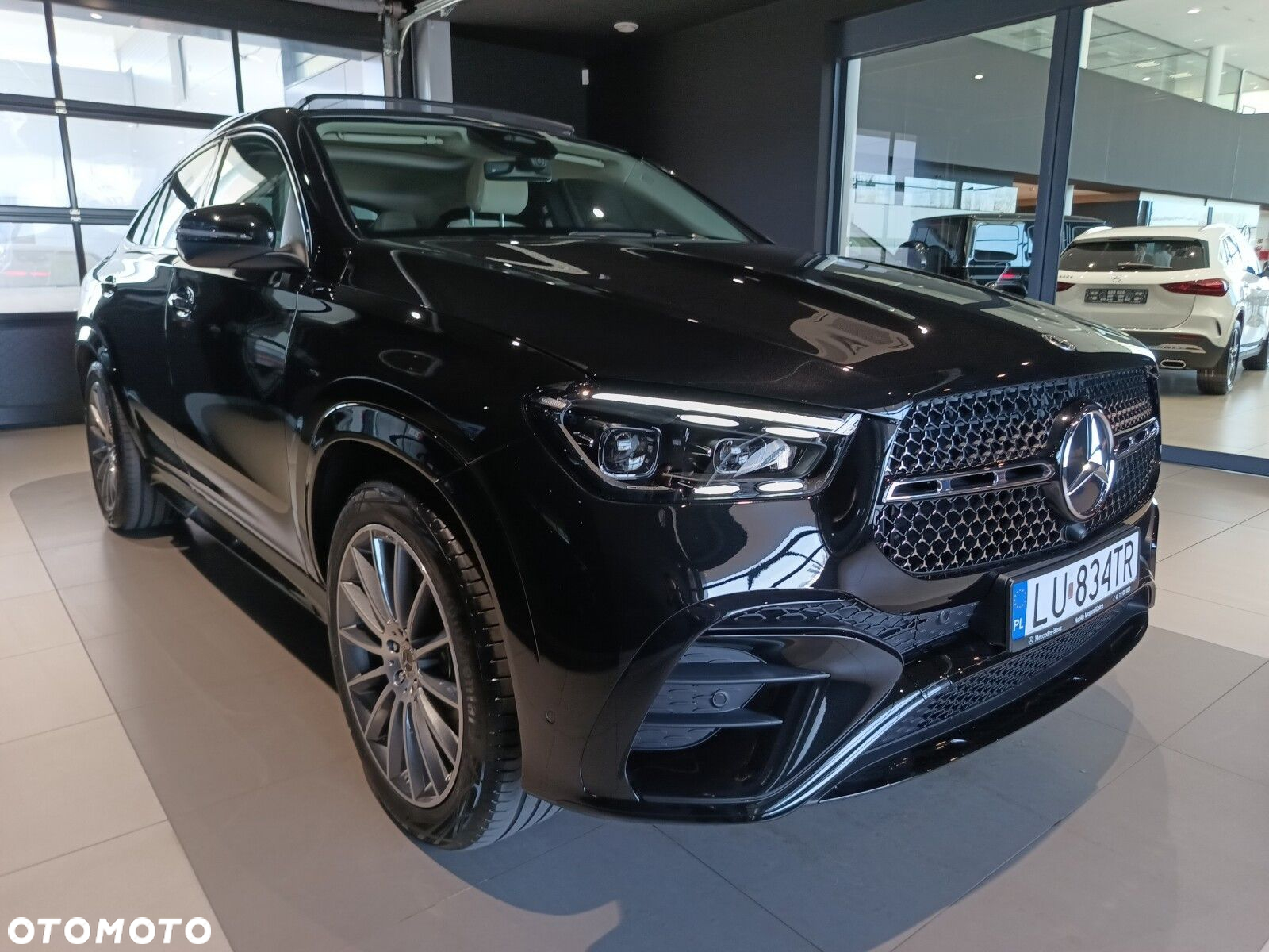 Mercedes-Benz GLE - 4