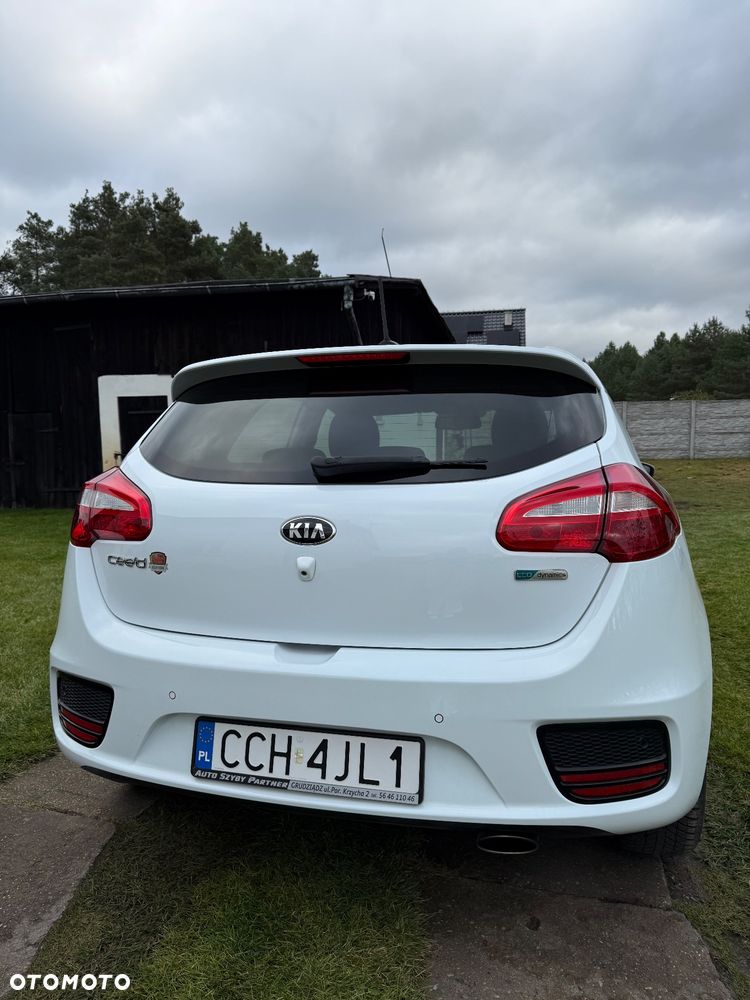 Kia Ceed 1.4 CVVT Dream Team Edition - 5