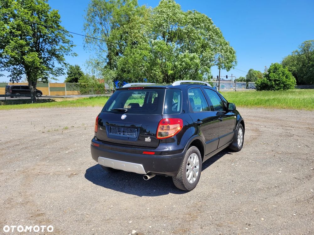 Fiat Sedici - 13