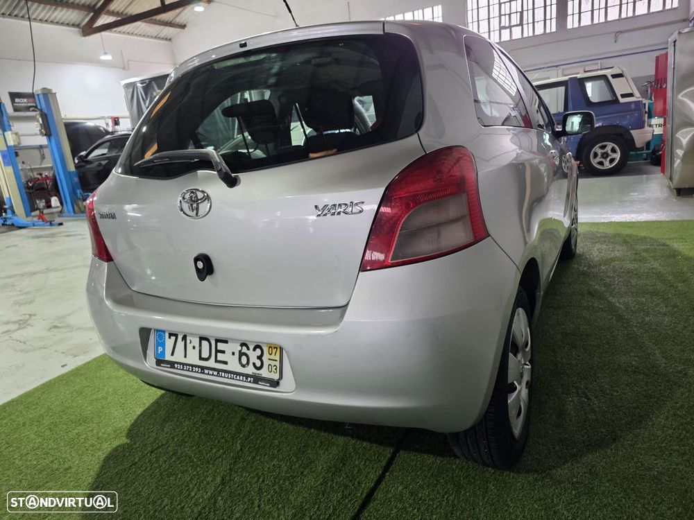 Toyota Yaris 1.0 VVT-i Motion - 6