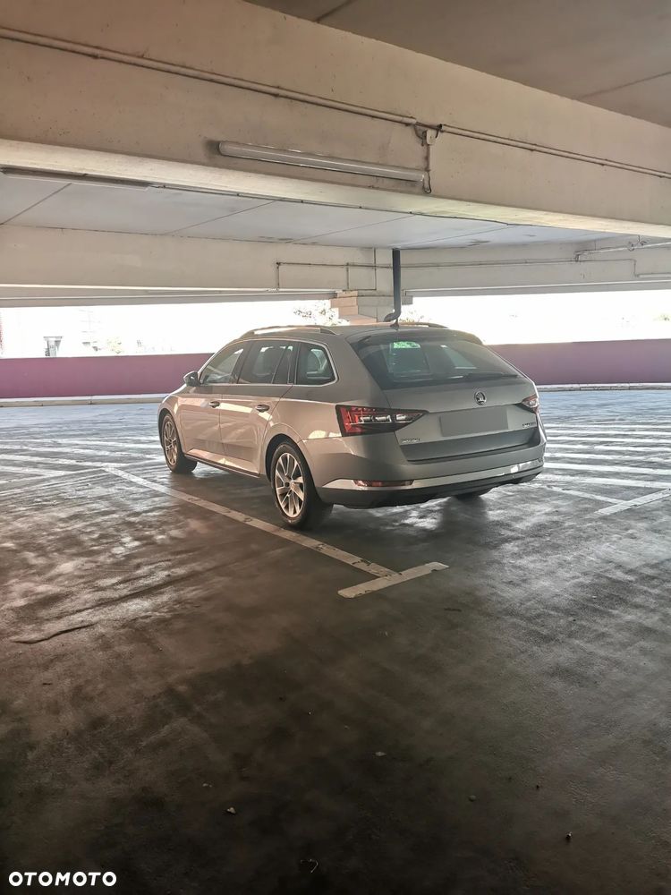 Skoda Superb 1.5 TSI ACT Ambition - 7