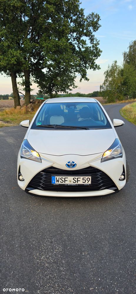 Toyota Yaris 1.5 VVT-i Team Deutschland - 2