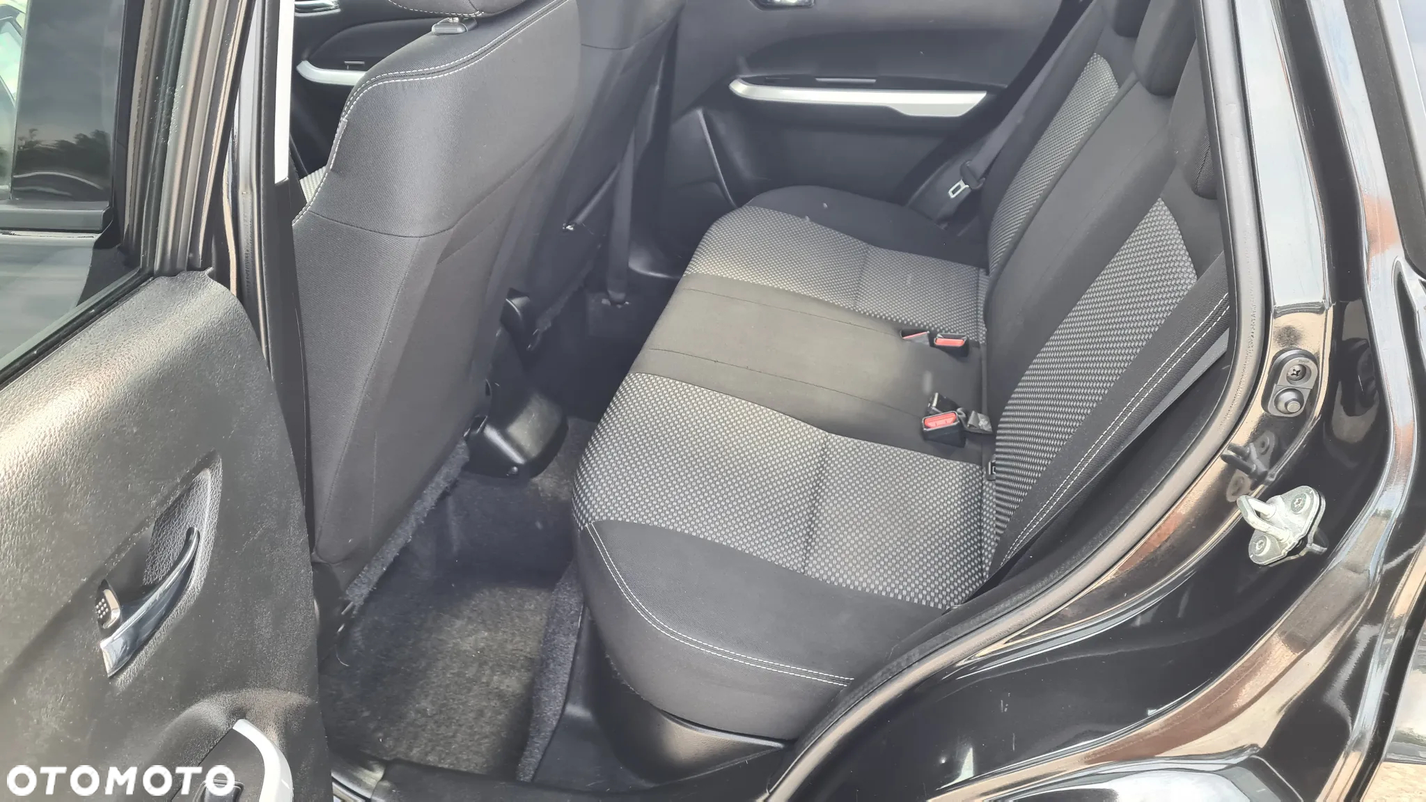Suzuki Vitara - 11