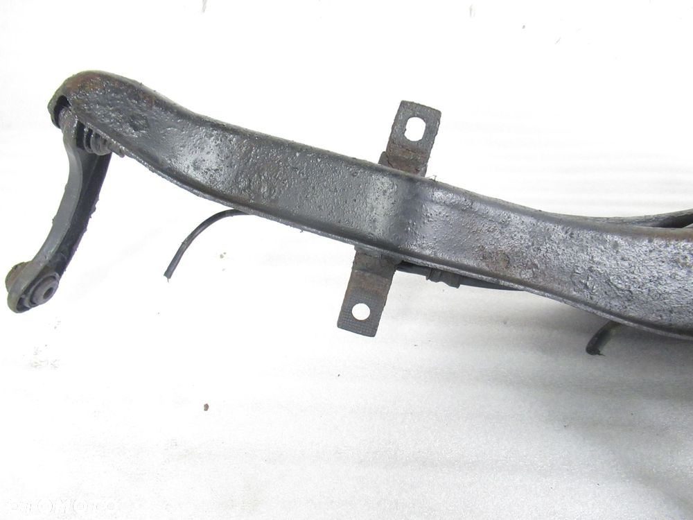 WAHACZ TYLNY PRAWY HONDA CR-V I - 7