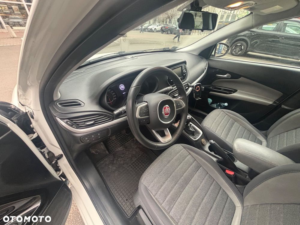 Fiat Tipo 1.4 16V Lounge - 10