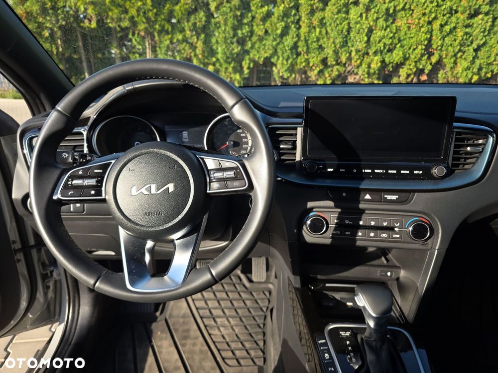 Kia XCeed 1.6 T-GDI Tribute DCT - 14