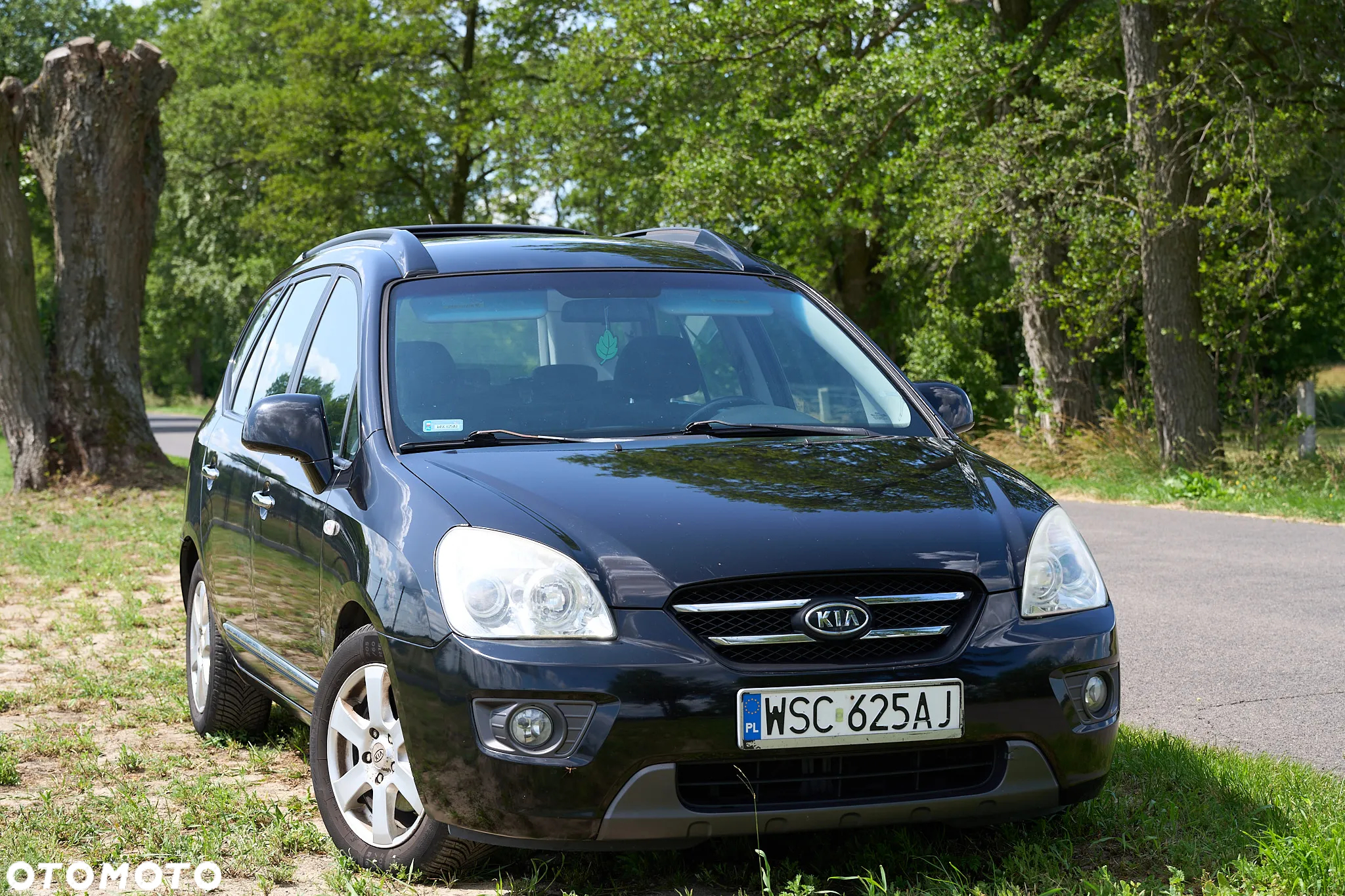 Kia Carens - 5