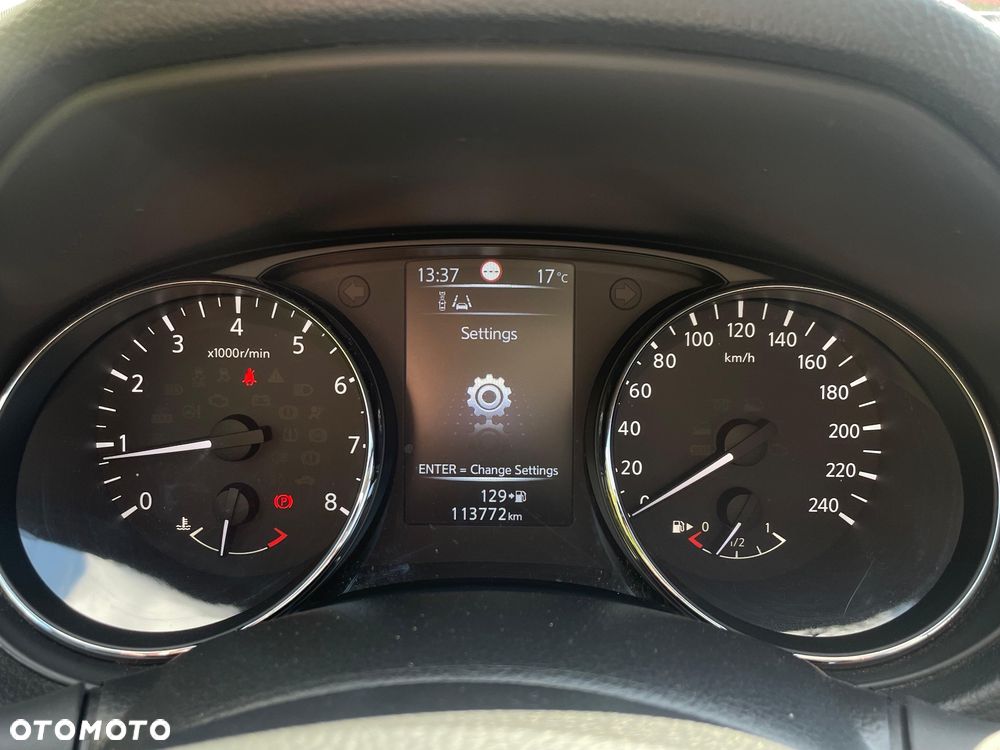 Nissan Qashqai 1.2 DIG-T Visia EU6 - 27