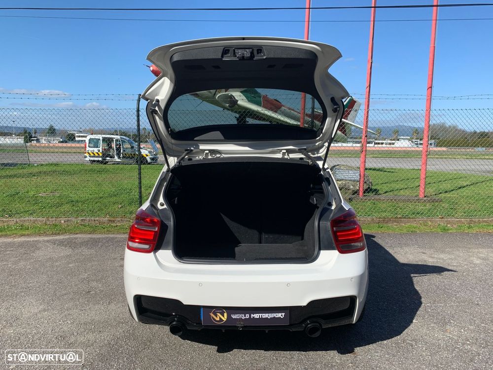 BMW 120 d Pack M - 32