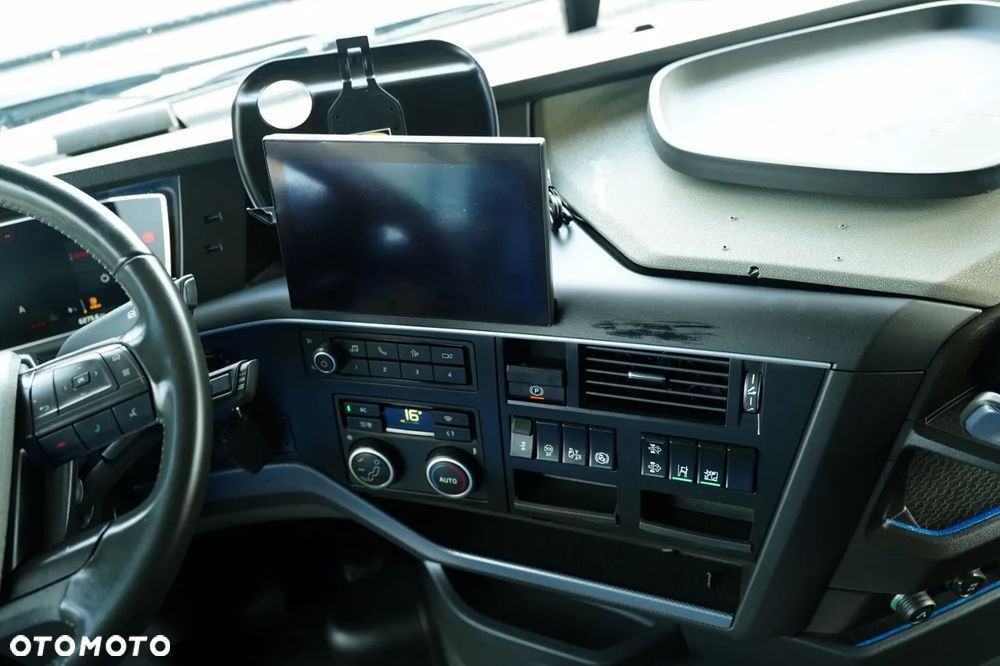 Volvo FH 500 / KLIMA POSTOJOWA / I-SHIFT / 2022 / EURO 6 - 28