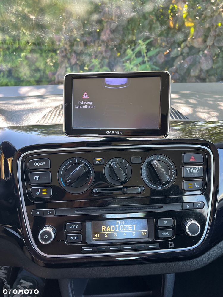 Volkswagen up! - 13