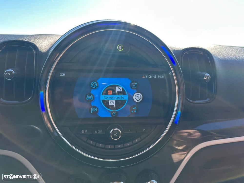 MINI Countryman Cooper SE ALL4 Auto - 11