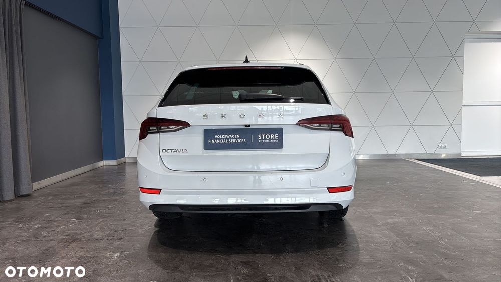 Skoda Octavia 2.0 TDI Style DSG - 5