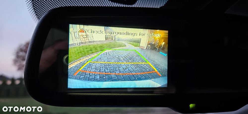 Hyundai i30 1.6 CRDi Fifa World Cup Edition - 18